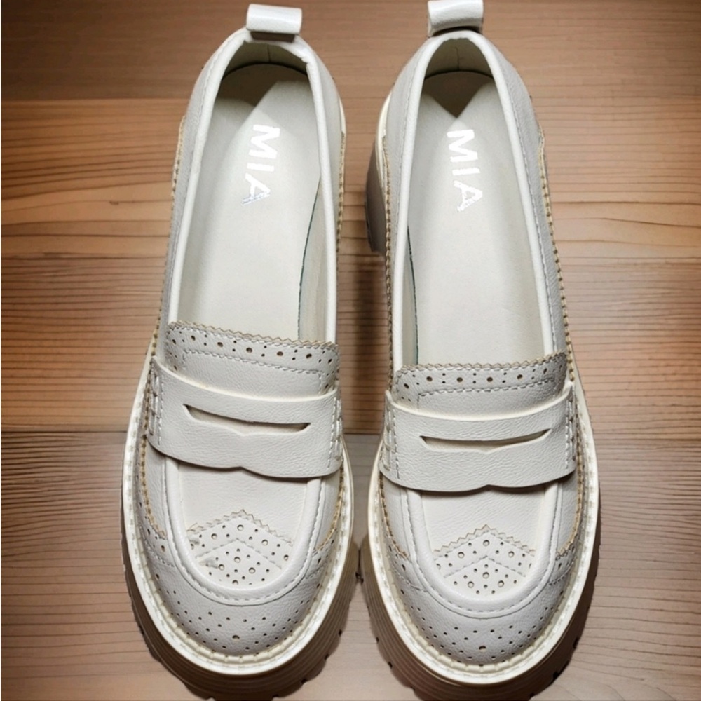 MIA Women's Off-White Perforated Loafers